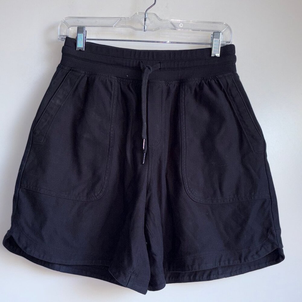 ATHLETA Farallon 6.5" Midi Shorts Size Small Black